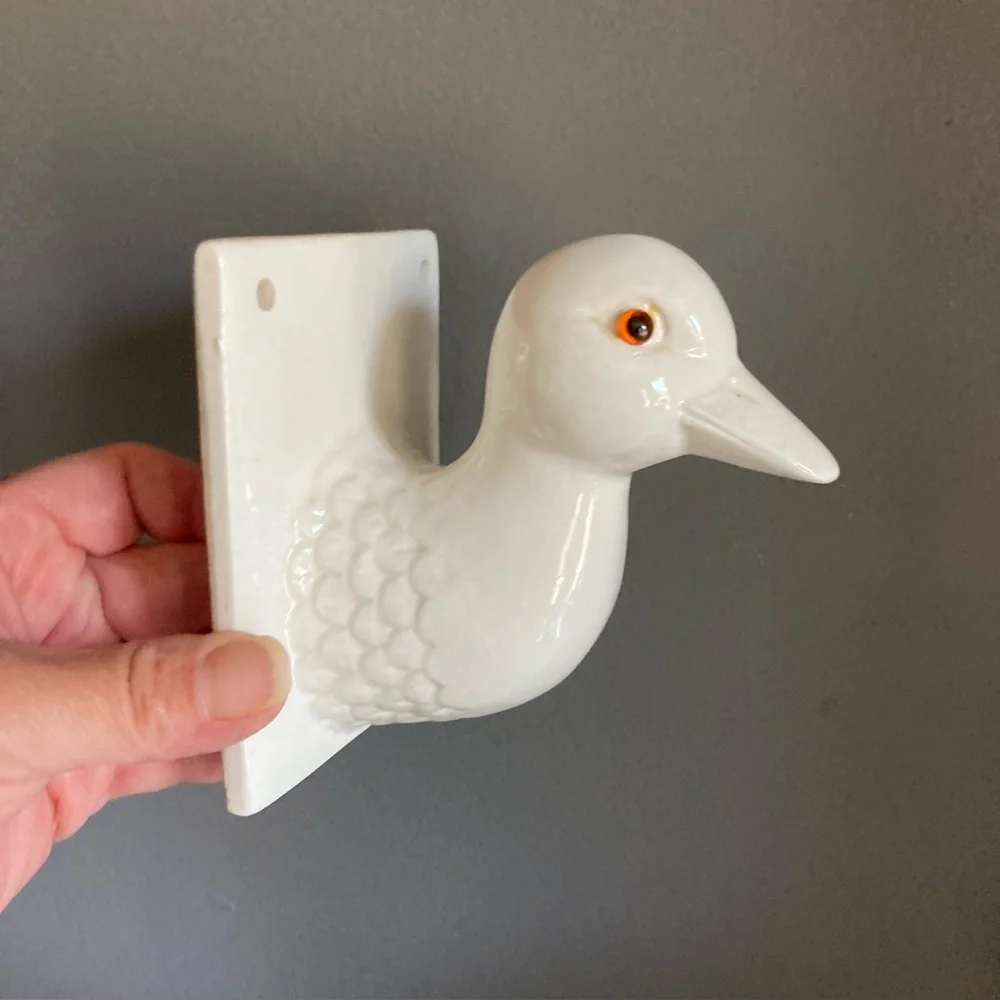 Vintage White Ceramic Bird Wall Hook Towel Holder